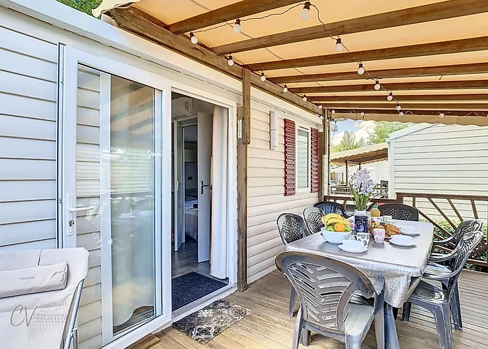 펜션 Mobil-home Cl 18 A - La Carabasse - Siblu Avec Piscine Payante 비아스